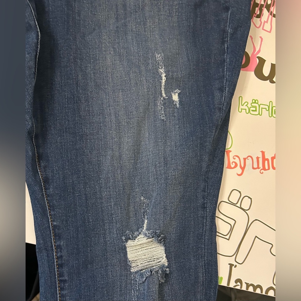 Judy Blue Jeans 14 Mid Rise Boyfriend Ripped Jeans - Size 14W New With Tags - Picture 4 of 9